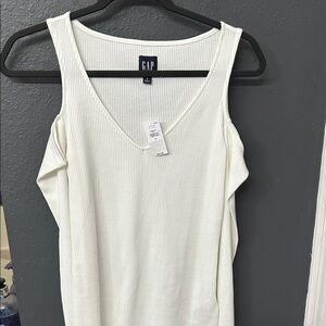 GAP Women's Cream Ribbed long sleeve with shoulder cut outs